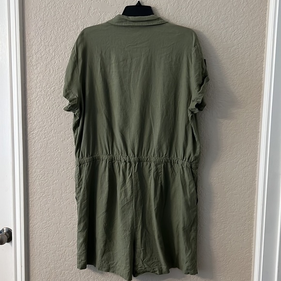 Soho New York Women’s Olive Linen Romper Shorts. Size XL. Beachy, Boho. - Picture 6 of 6